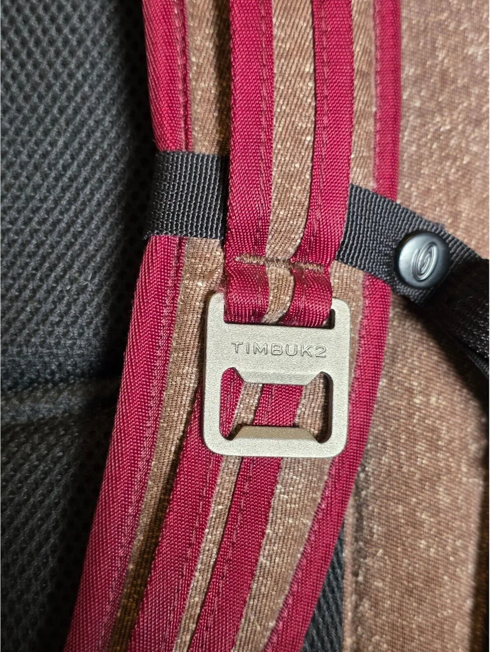 Timbuk2 Q Laptop Backpack Burgundy Twill and Brown TSA Friendly